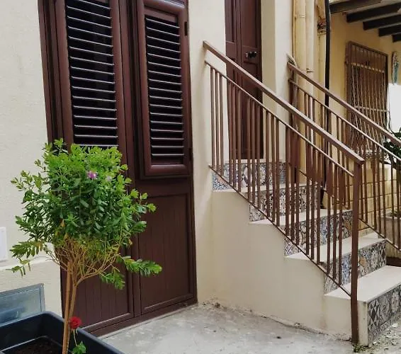 La Nicuzza-#historicalhouse Дом отдыха